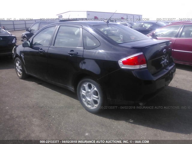 1FAHP35N28W249242 - 2008 FORD FOCUS SE/SEL/SES BLACK photo 3