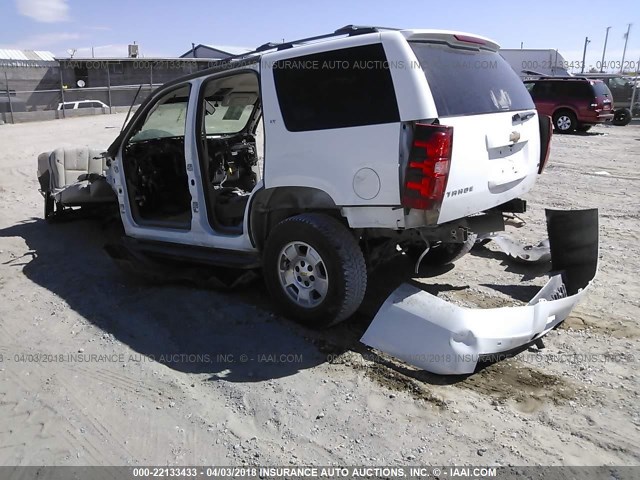 1GNSKBE02BR120198 - 2011 CHEVROLET TAHOE K1500 LT WHITE photo 3