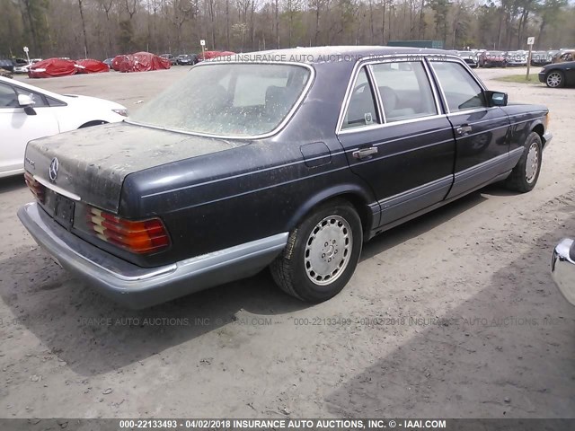 WDBCA35D8JA370002 - 1988 MERCEDES-BENZ 420 SEL BLUE photo 4