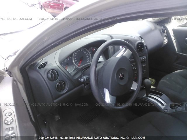 2G2WP552671108719 - 2007 PONTIAC GRAND PRIX SILVER photo 5