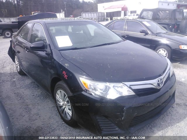 4T1BF1FK8EU428352 - 2014 TOYOTA CAMRY L/SE/LE/XLE 黑色 照片 1