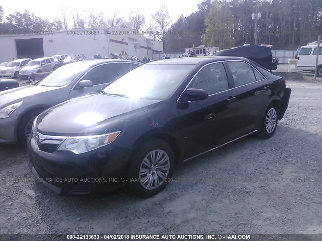 4T1BF1FK8EU428352 - 2014 TOYOTA CAMRY L/SE/LE/XLE 黑色 照片 2