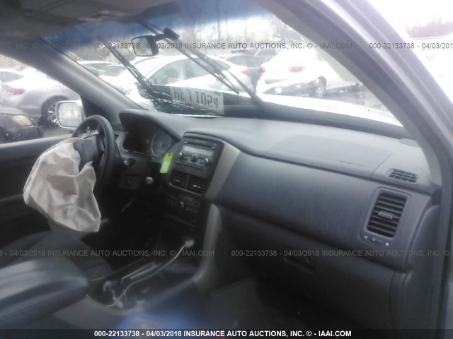 5FNYF18348B018598 - 2008 HONDA PILOT SE SILVER photo 5