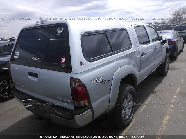 5TELU42N88Z476574 - 2008 TOYOTA TACOMA DOUBLE CAB ვერცხლისფერი ფოტო 4