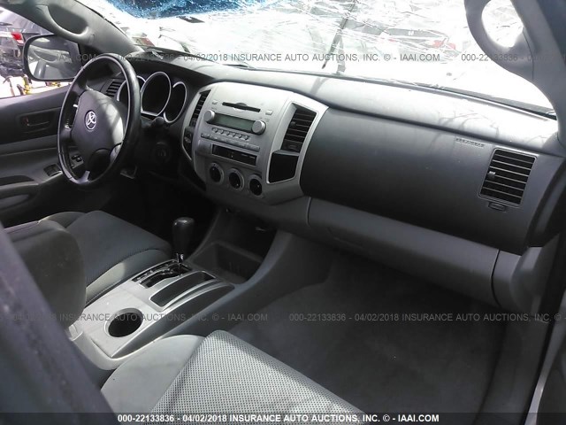5TELU42N88Z476574 - 2008 TOYOTA TACOMA DOUBLE CAB ვერცხლისფერი ფოტო 5
