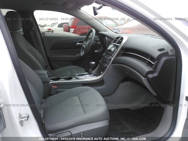 1G11B5SA7DF173270 - 2013 CHEVROLET MALIBU LS 白色 照片 5
