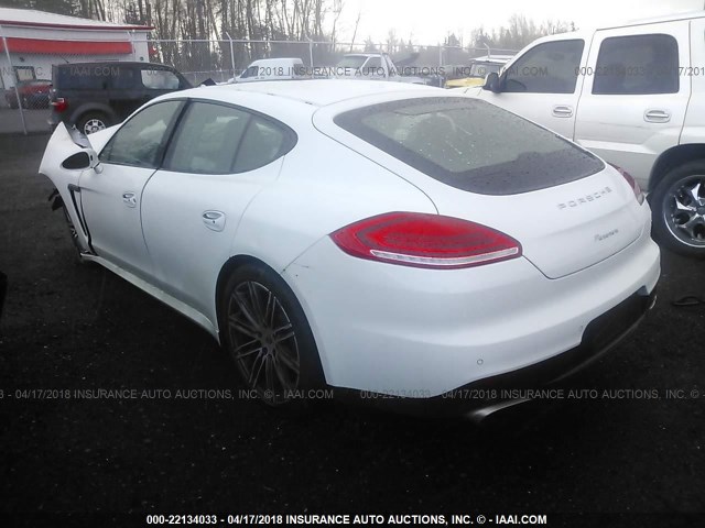 WP0AA2A71GL006665 - 2016 PORSCHE PANAMERA 2/4 WHITE photo 3