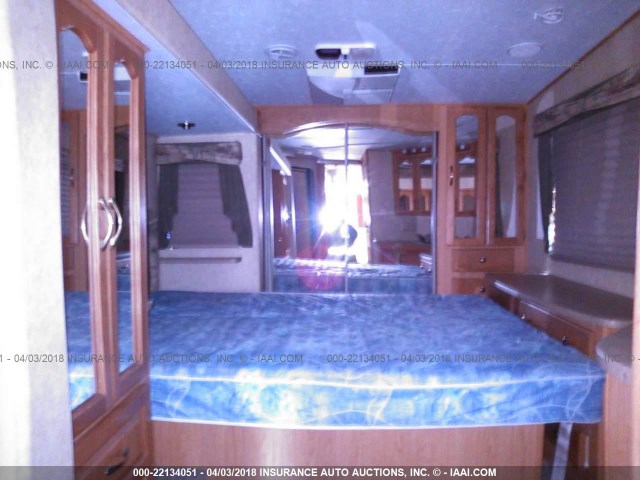 4X4FSEF287J031831 - 2007 FOREST RIVER CAMPER/RV  TAN photo 5