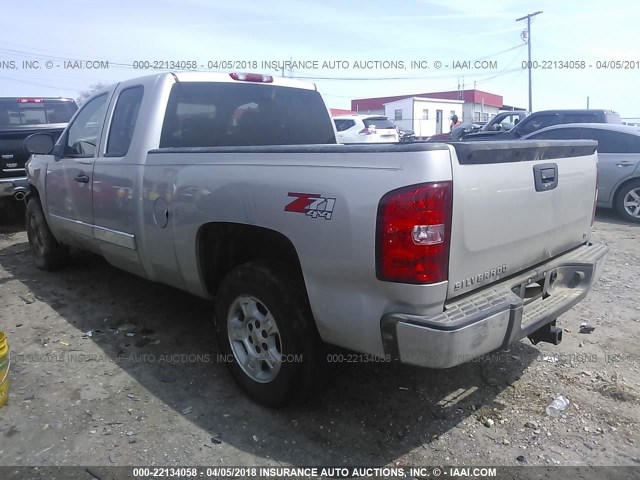 2GCEK19J281304335 - 2008 CHEVROLET SILVERADO K1500 TAN photo 3