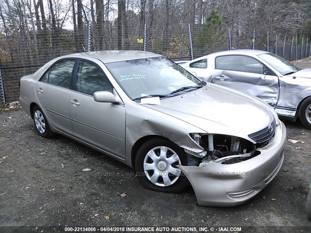4T1BE32K24U844447 - 2004 TOYOTA CAMRY LE/XLE/SE 金色 照片 1