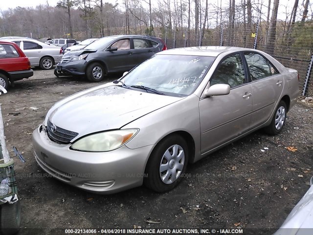 4T1BE32K24U844447 - 2004 TOYOTA CAMRY LE/XLE/SE GOLD photo 2