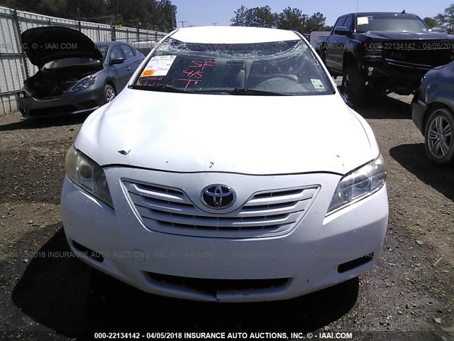 JTNBE46K073047107 - 2007 TOYOTA CAMRY NEW GENERAT CE/LE/XLE/SE WHITE photo 6