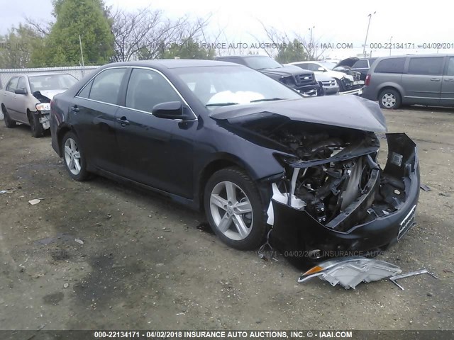 4T1BF1FK5EU326250 - 2014 TOYOTA CAMRY L/SE/LE/XLE 黑色 照片 1