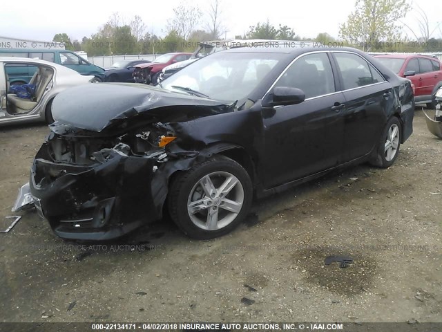 4T1BF1FK5EU326250 - 2014 TOYOTA CAMRY L/SE/LE/XLE 黑色 照片 2