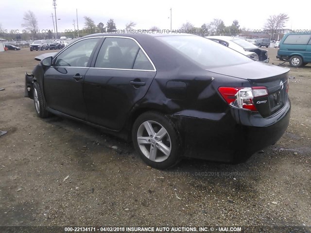 4T1BF1FK5EU326250 - 2014 TOYOTA CAMRY L/SE/LE/XLE 黑色 照片 3