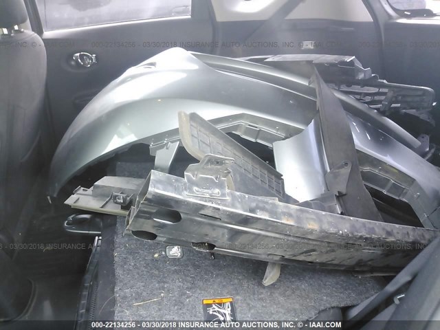 3N1CE2CP4EL408372 - 2014 NISSAN VERSA NOTE S/S PLUS/SV/SL SILVER photo 8