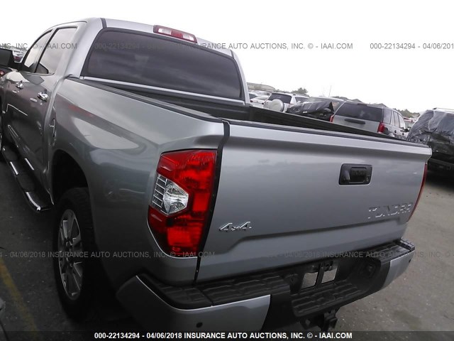 5TFAW5F10HX672014 - 2017 TOYOTA TUNDRA CREWMAX 1794/PLATINUM 银色 照片 3