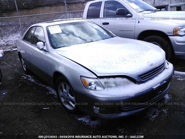 JT8BF28GX10327364 - 2001 LEXUS ES 300 GRAY photo 1