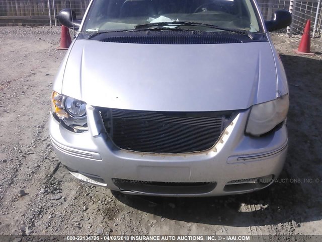 2C4GP54L85R470818 - 2005 CHRYSLER TOWN & COUNTRY TOURING SILVER photo 6
