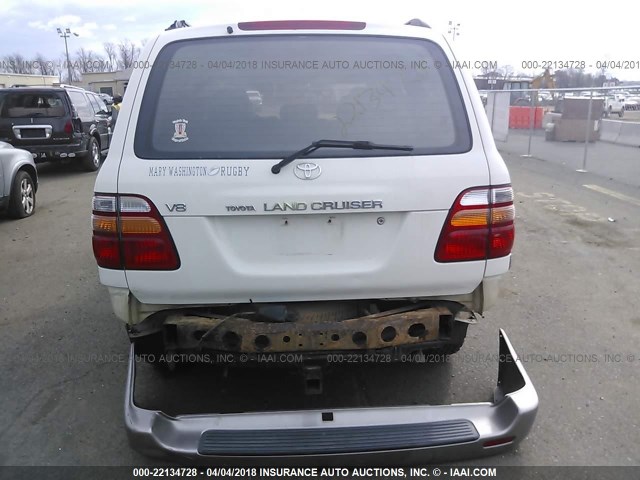 JT3HT05J2X0039070 - 1999 TOYOTA LAND CRUISER  WHITE photo 6