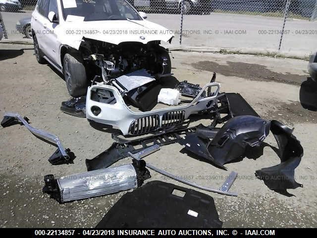 WBXHU7C39J5H40405 - 2018 BMW X1 SDRIVE28I Blanc photo 6