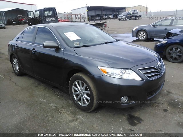 4T1BF3EK7AU047227 - 2010 TOYOTA CAMRY SE/LE/XLE GRAY photo 1