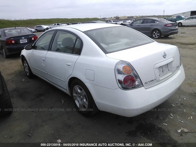 1N4AL11D02C173320 - 2002 NISSAN ALTIMA S/SL WHITE photo 3