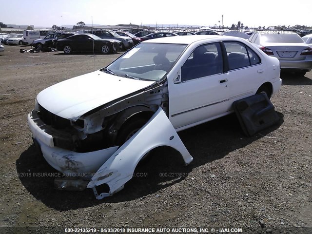 3N1AB41DXXL090572 - 1999 NISSAN SENTRA XE/GXE WHITE photo 2