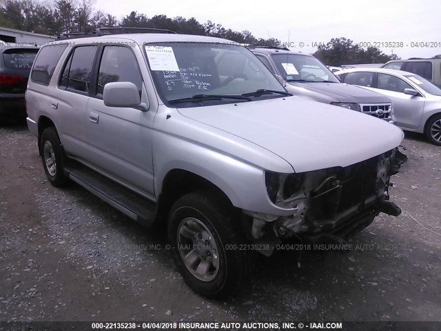 JT3GN86R9W0060537 - 1998 TOYOTA 4RUNNER SR5 SILVER photo 1