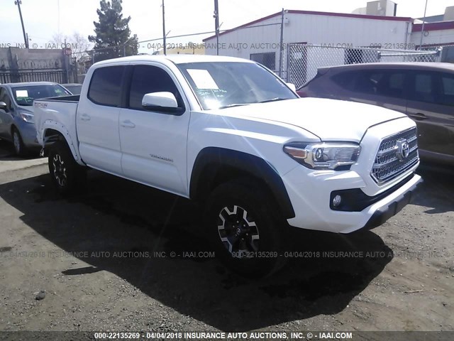 3TMCZ5AN5HM045731 - 2017 TOYOTA TACOMA DBL CAB/SR/TRDSPT/OR/PRO თეთრი ფოტო 1