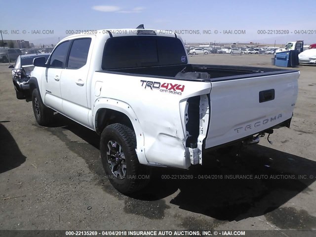 3TMCZ5AN5HM045731 - 2017 TOYOTA TACOMA DBL CAB/SR/TRDSPT/OR/PRO თეთრი ფოტო 3