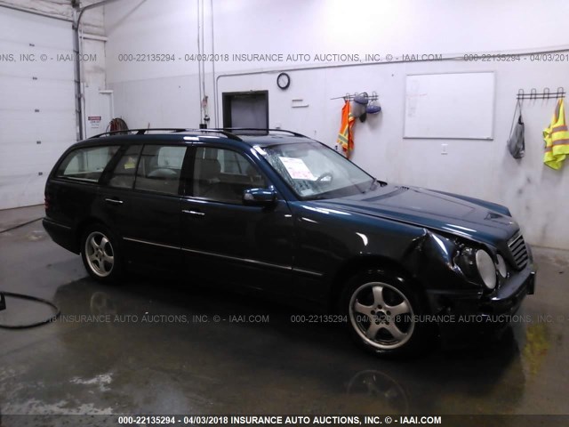 WDBJH82J42X071874 - 2002 MERCEDES-BENZ E 320 4MATIC Dark Blue photo 1