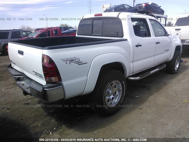 5TEJU62N28Z478856 - 2008 TOYOTA TACOMA DOUBLE CAB PRERUNNER WHITE photo 4