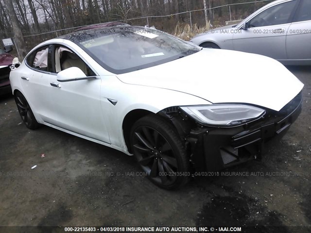 5YJSA1E21HF203174 - 2017 TESLA MODEL S WHITE photo 1