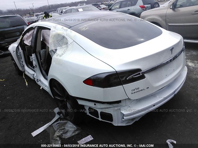 5YJSA1E21HF203174 - 2017 TESLA MODEL S WHITE photo 3