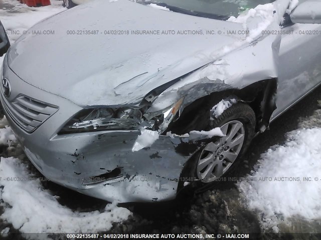 4T1BE46K67U581030 - 2007 TOYOTA CAMRY NEW GENERAT CE/LE/XLE/SE SILVER photo 6