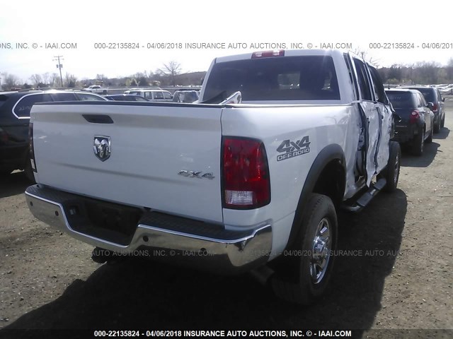 3C6UR5CL8HG532119 - 2017 RAM 2500 ST WHITE photo 4