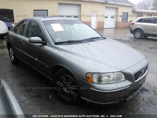 YV1RH592962530668 - 2006 VOLVO S60 2.5T GREEN photo 1