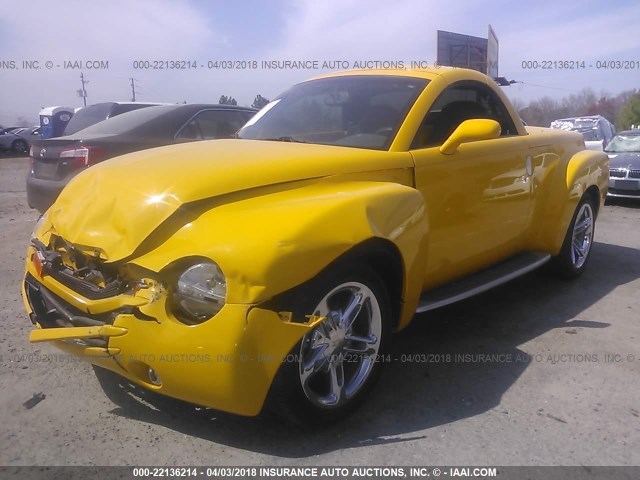 1GCES14H75B116068 - 2005 CHEVROLET SSR YELLOW photo 2