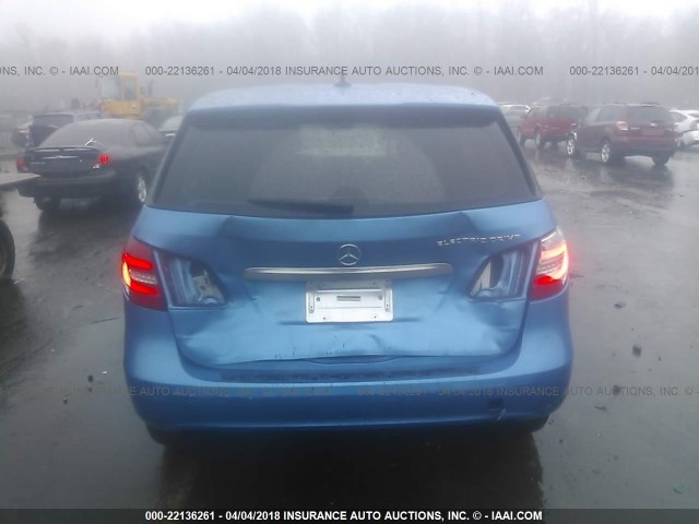 WDDVP9AB9EJ002052 - 2014 MERCEDES-BENZ B ELECTRIC BLUE photo 6