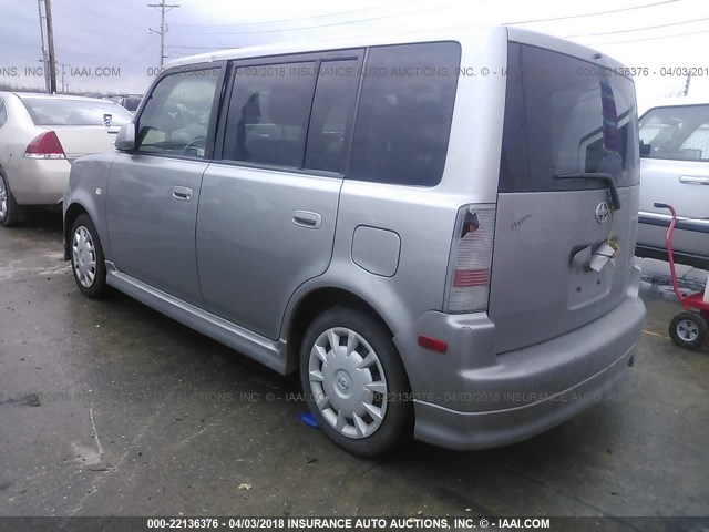 JTLKT324964125411 - 2006 TOYOTA SCION XB SILVER photo 3
