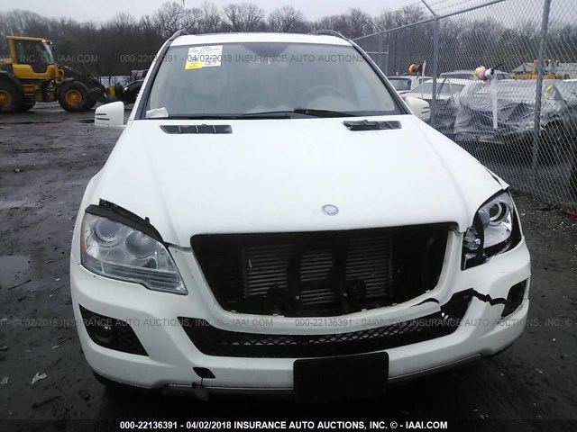 4JGBB2FB7BA631666 - 2011 MERCEDES-BENZ ML 350 BLUETEC WHITE photo 6