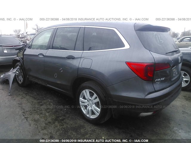 5FNYF6H11GB089039 - 2016 HONDA PILOT LX GRAY photo 3