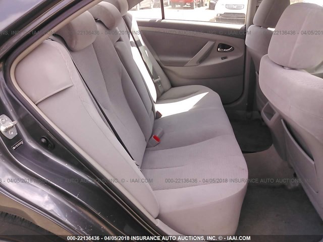4T1BF3EK5AU063667 - 2010 TOYOTA CAMRY SE/LE/XLE GRAY photo 8