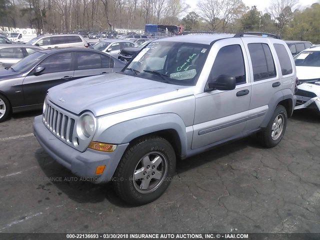 1J4GK48K86W114835 - 2006 JEEP LIBERTY SPORT SILVER photo 2