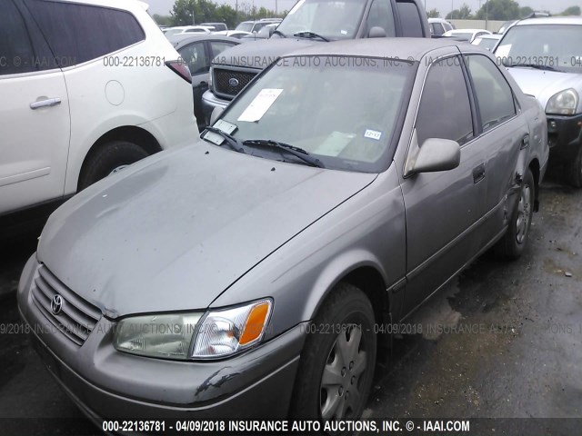 4T1BG22K8XU442652 - 1999 TOYOTA CAMRY CE/LE/XLE GRAY photo 2