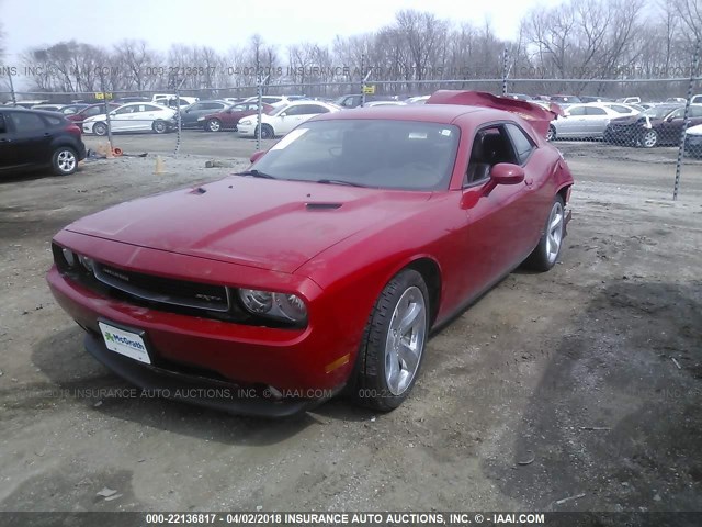 2C3CDYAG1CH232073 - 2012 DODGE CHALLENGER SXT RED photo 2