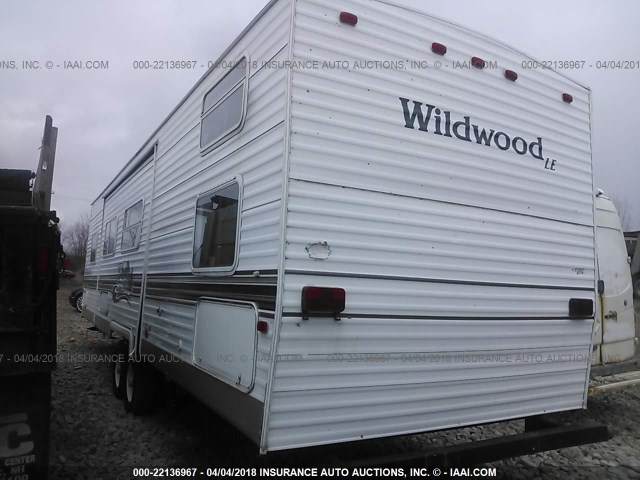 4X4TWDG2X4A233792 - 2004 FOREST RIVER WILDWOOD  白色 照片 3