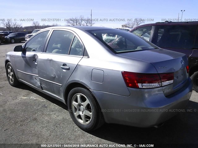 5NPEU46FX6H062921 - 2006 HYUNDAI SONATA GLS/LX SILVER photo 3