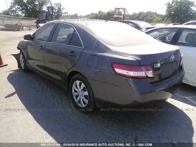 4T1BF3EK9AU030686 - 2010 TOYOTA CAMRY SE/LE/XLE 灰色 照片 3